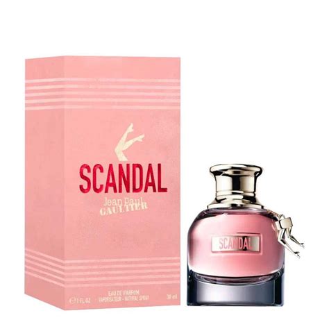 sansiro scandal perfume.